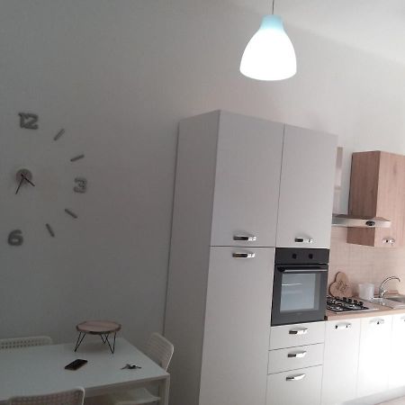 バーリIndependence House 71アパートメント エクステリア 写真
